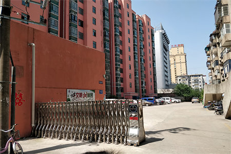 东平东方明珠便宜房子拎包入住带储藏室